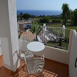 Luzia By Marinella Otel Ricadi